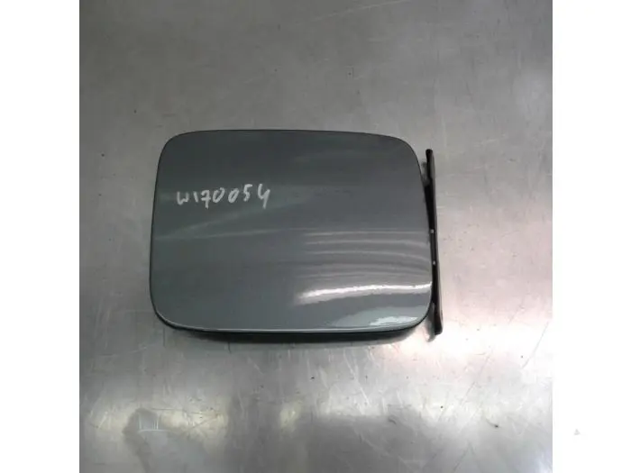 Tank cap cover Nissan Primera