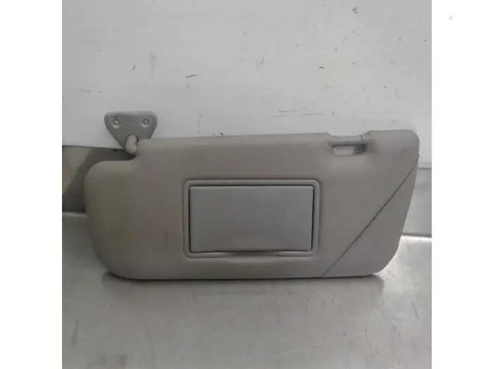 Sun visor Nissan Primera