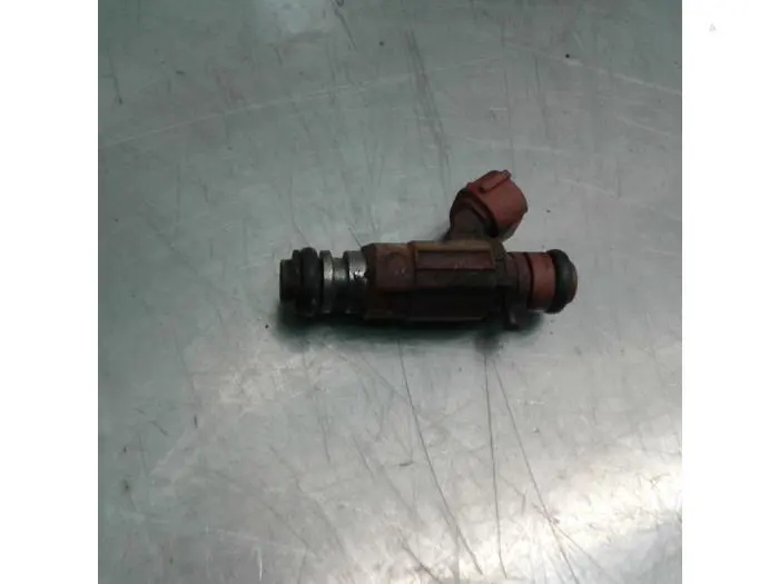 Injector (petrol injection) Nissan Almera