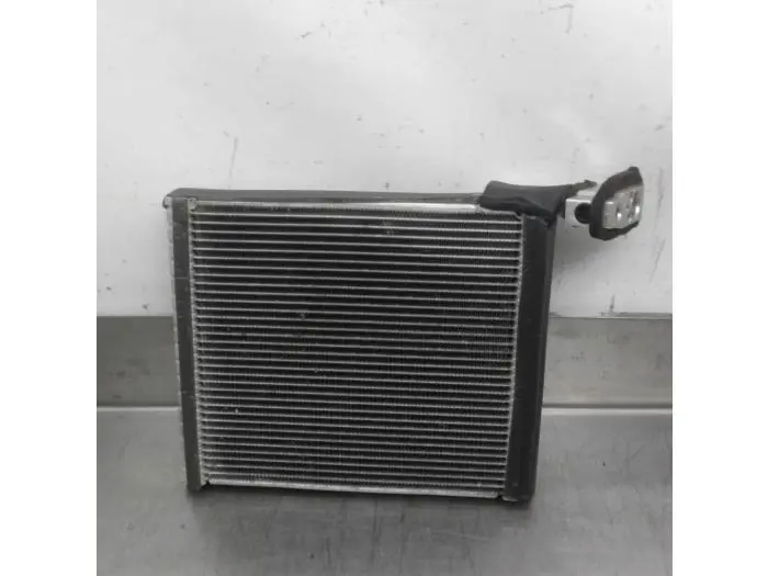 Air conditioning vaporiser Toyota Auris