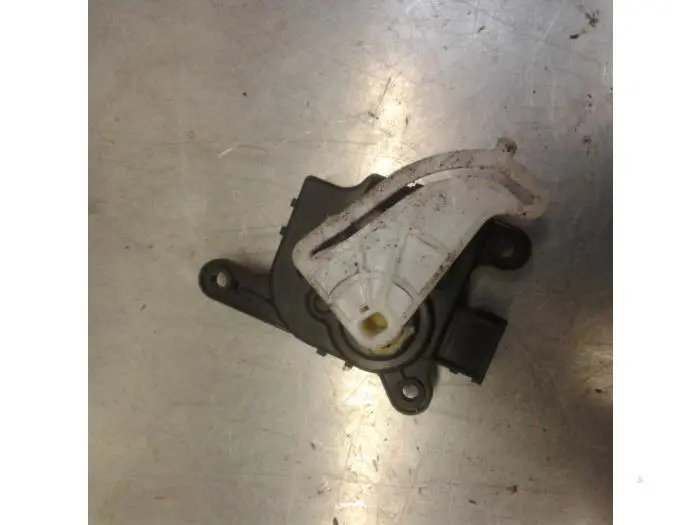 Heater valve motor Kia Picanto