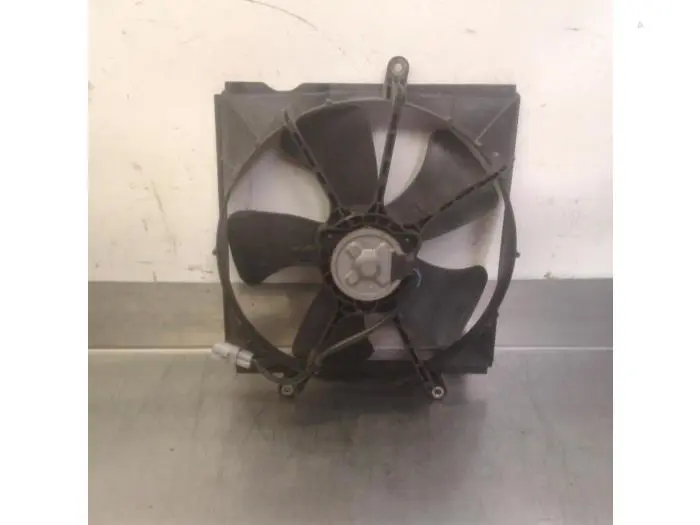 Cooling fans Toyota Avensis