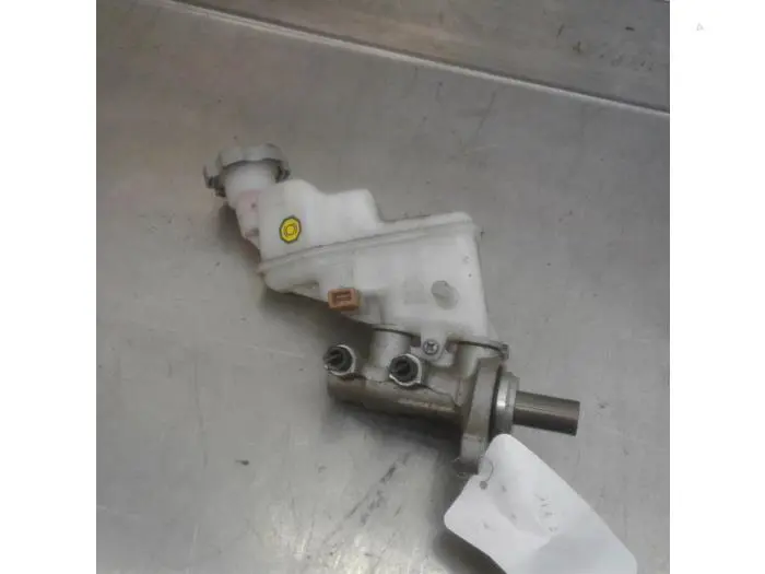 Master cylinder Kia Rio