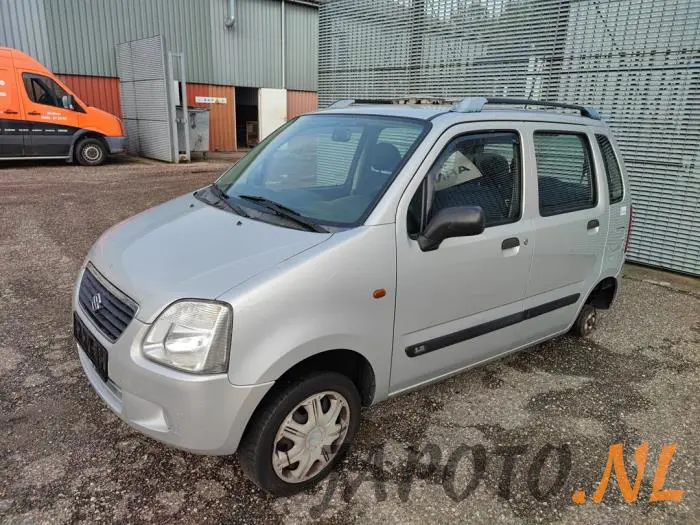 Suzuki Wagon R+